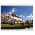 ີ Tour Tibet